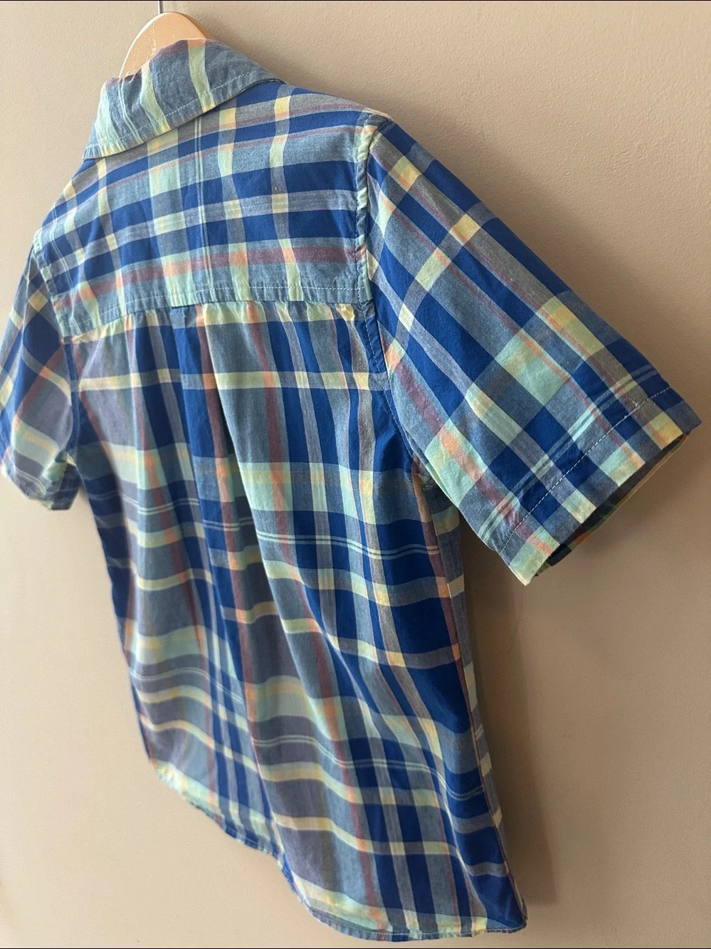 8/$25 The Children's Place Boys Size 7/8 Blue Short-Sleeve Button-Down Shirt